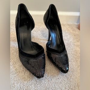 Gucci black sequins and velvet pumps size 8